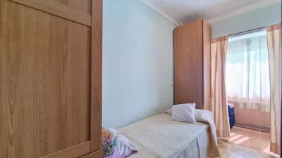 Apartment on Avenida de Carabanchel Alto photo 11