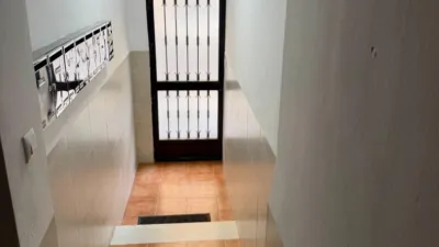 Apartment on Avenida de Pablo Iglesias photo 20
