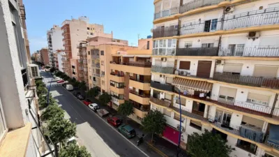 Apartment on Avenida de Pablo Iglesias photo 42
