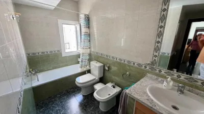 Apartment on Avenida de Pablo Iglesias photo 29