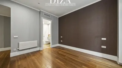 Apartment on Calle del Conde de Aranda photo 23