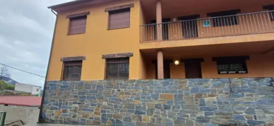 Apartment on Avenida Hurdes, 9 photo 2