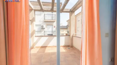 Terraced house on Calle Tval Blas de Otero, No. 4 photo 4