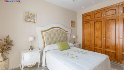 Terraced house on Calle Tval Blas de Otero, No. 4 photo 21