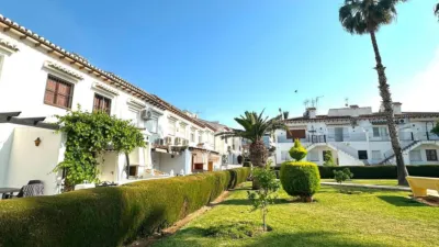 Penthouse in Urbanización Lago Jardín photo 14