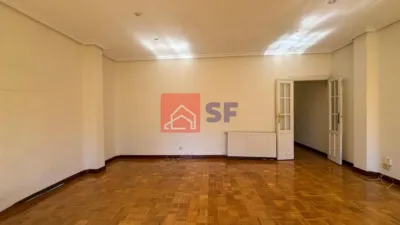 Apartment on Calle de Narváez photo 4