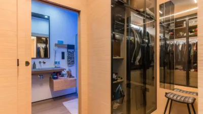 Penthouse on Manuel Sanchez Baena Man Street photo 20
