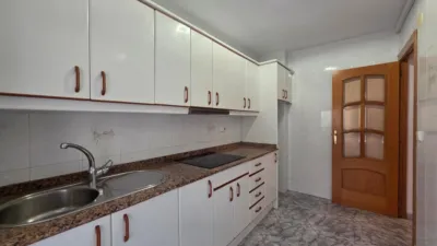 Piso en calle Cronista Vte Martinez Morella photo 11