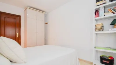 Apartment in Zaidín photo 18