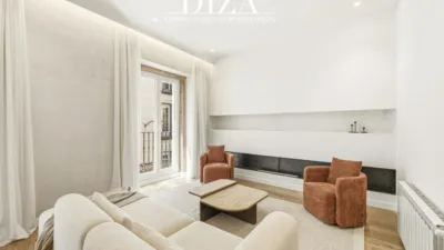 Flat on Calle de la Madera photo 2