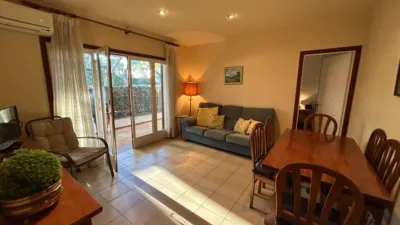 Apartment on Carrer de l'Empordà photo 30