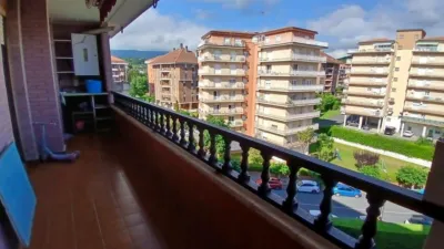 Piso en Paseo de Ocharan Mazas photo 27