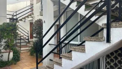 Apartment on Carrer de l'Empordà photo 4