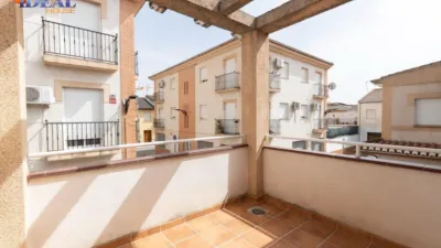 Terraced house on Calle Tval Blas de Otero, No. 4 photo 2