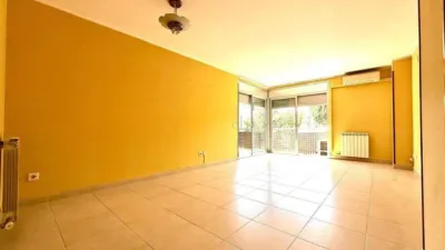 Apartment in Plaça d'Ernest Lluch photo 5