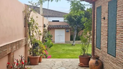 Chalet on Calle de los Cedros photo 3
