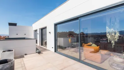 Penthouse on Manuel Sanchez Baena Man Street photo 33