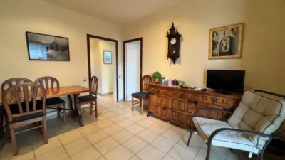 Apartment on Carrer de l'Empordà photo 48