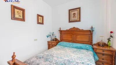Terraced house on Calle Tval Blas de Otero, No. 4 photo 24