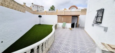 Casa – San Miguel de Salinas, Urbanización Las Filipinas - Más