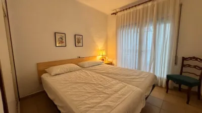 Apartment on Carrer de l'Empordà photo 54
