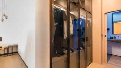 Penthouse on Manuel Sanchez Baena Man Street photo 9