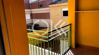 Duplex on Avenida de Lusitania photo 4
