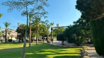 Penthouse in Urbanización Lago Jardín photo 28
