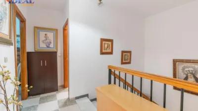 Terraced house on Calle Tval Blas de Otero, No. 4 photo 18