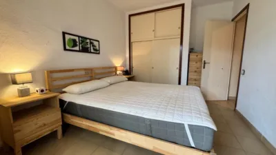 Apartment on Carrer de l'Empordà photo 43