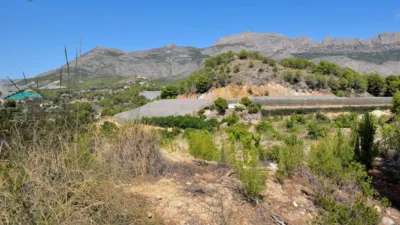 Terreno en venta en Calle Sogai - Vista 3
