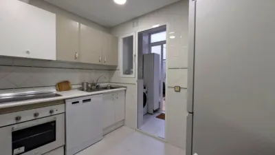 Piso en alquiler en Calle Raphael, Centro (Linares) de 590 €<span>/mes</span>