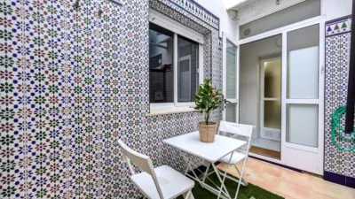 Piso en alquiler en Calle Raphael, Centro (Linares) de 590 €<span>/mes</span>