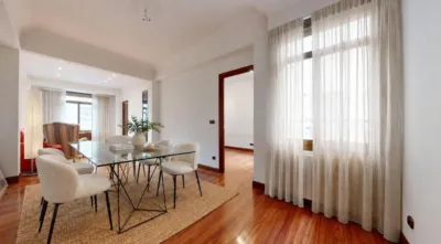 Apartment on Calle María Díaz de Haro photo 2