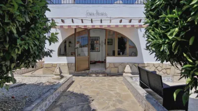 Chalet on Calle Benicolada-Paralela, No. 8 photo 3