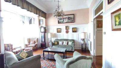 Apartment on Calle de María Díaz de Haro photo 16