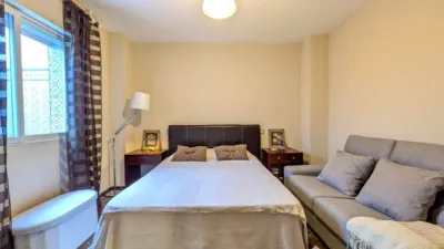 Piso en alquiler en Calle Raphael, Centro (Linares) de 590 €<span>/mes</span>