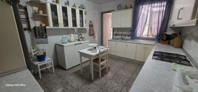 House in the Centre photo 3