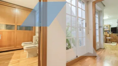 House in the Centre photo 5