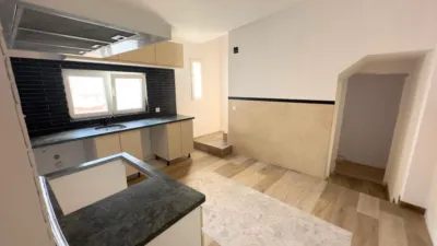 House in the Center photo 3