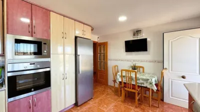 Chalet en El Moralet photo 21