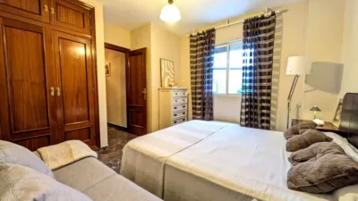 Piso en alquiler en Calle Raphael, Centro (Linares) de 590 €<span>/mes</span>