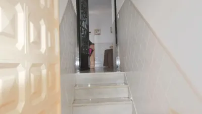 Semi-detached house on Calle de Alemania, 21 photo 4