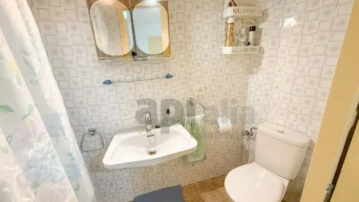 Apartment on Carrer de Vall de Venecia photo 17