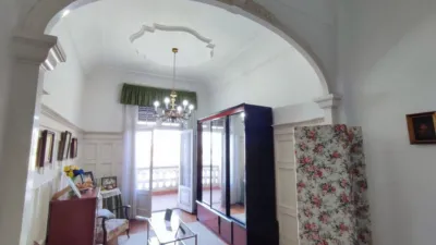Apartment on Calle de María Díaz de Haro photo 19