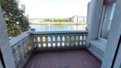 Apartment on Calle de María Díaz de Haro photo 8