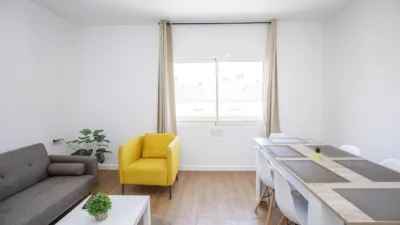 Apartamento en alquiler en Carrer del Montseny, 55, cerca de Carrer Puigmal, Santa Eugènia (Girona Capital) de 1.950 €<span>/mes</span>