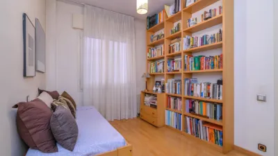 Apartment on Via Augusta photo 31