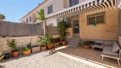 Terraced House on Carrer de la Mar photo 38