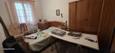 House in the Centre photo 8